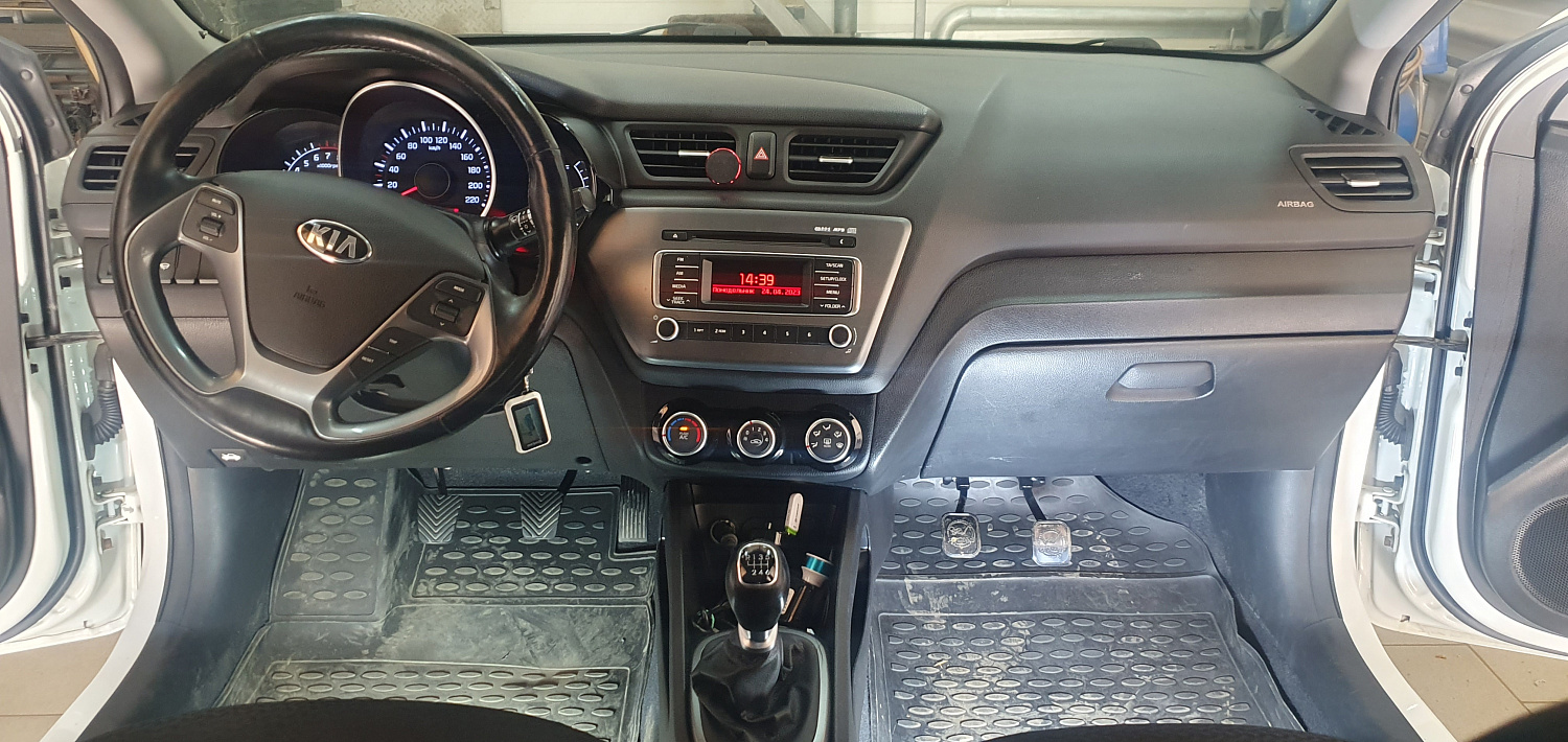 Установка тросовых педалей на Kia Rio(механика, 2 шт.)