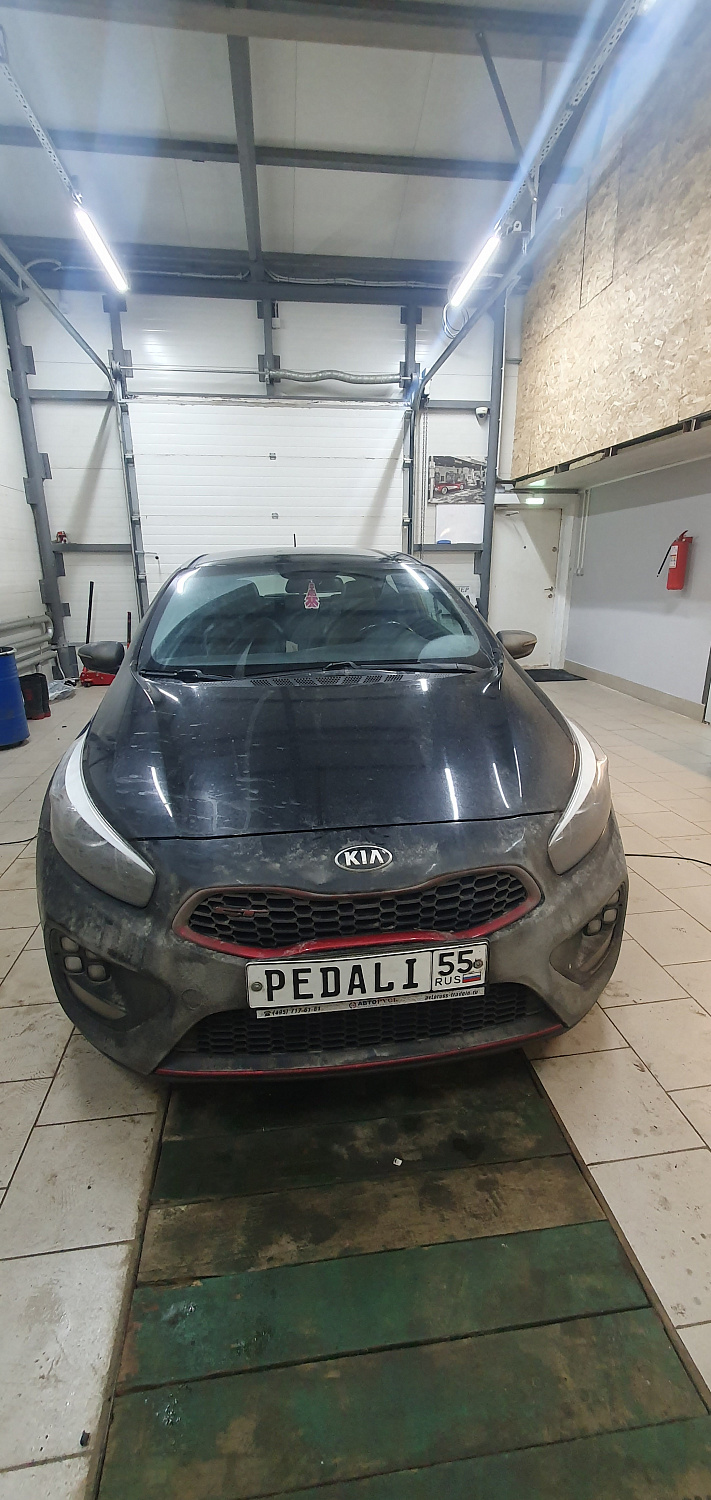 Установка тросовых педалей на Kia Ceed (механика, 3шт.)