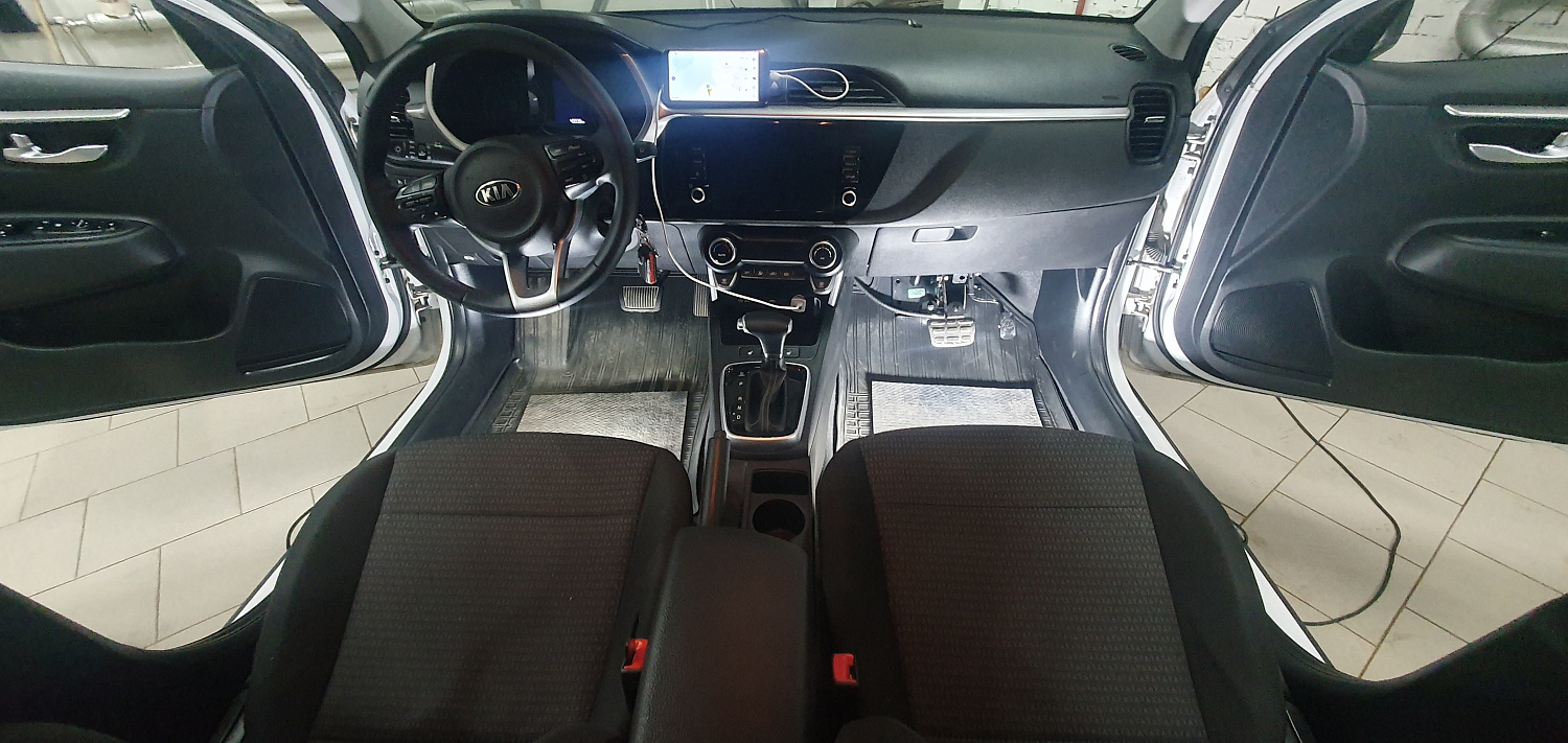Установка дублирующих педалей на Kia Rio (тросовая педаль, 1шт.)